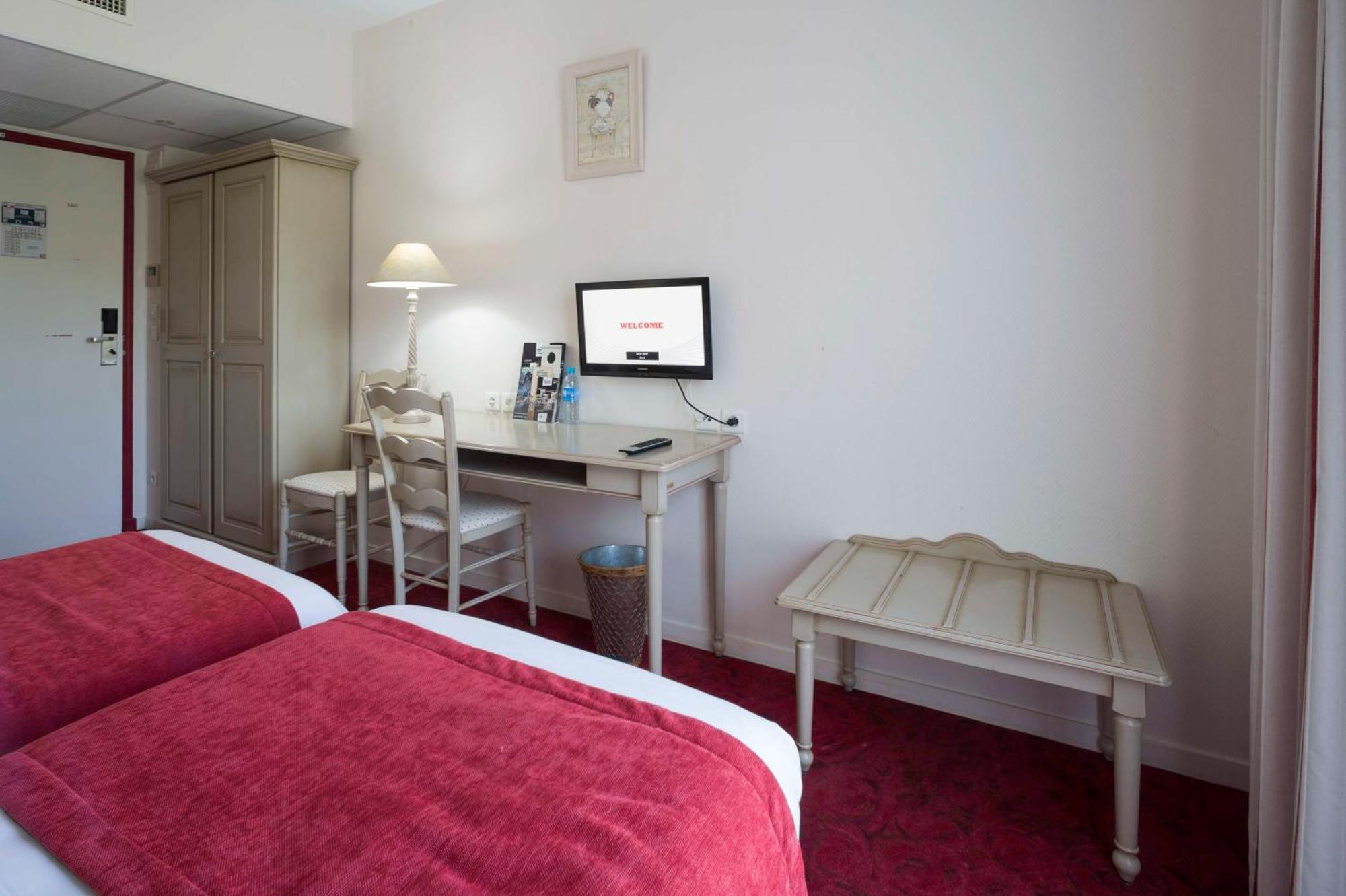 Brit Hotel Du Perche Nogent-le-Rotrou Ngoại thất bức ảnh