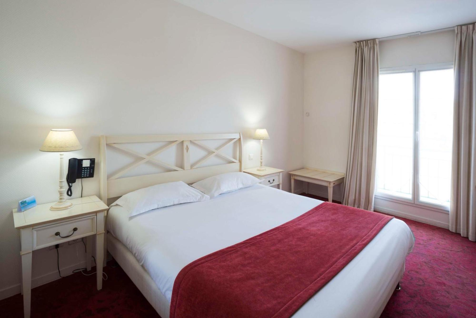 Brit Hotel Du Perche Nogent-le-Rotrou Ngoại thất bức ảnh
